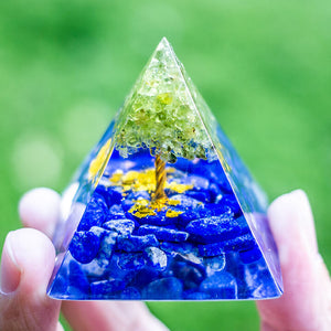 lapis-lazuli-peridot-with-tree-of-life-orgonite-pyramid